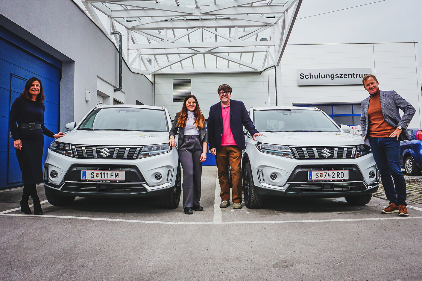 Im Bild v.l.n.r: Mag. Barbara Thun-Hohenstein (Marketing Manager SUZUKI AUSTRIA), Theresa Neumann BA MA (Geschäftsführerin KrebshilfeKärnten), Mag. Stephan Spiegel (Geschäftsführer Krebshilfe Salzburg), Roland Pfeiffenberger MBA (Managing Director SUZUKI AUSTRIA)