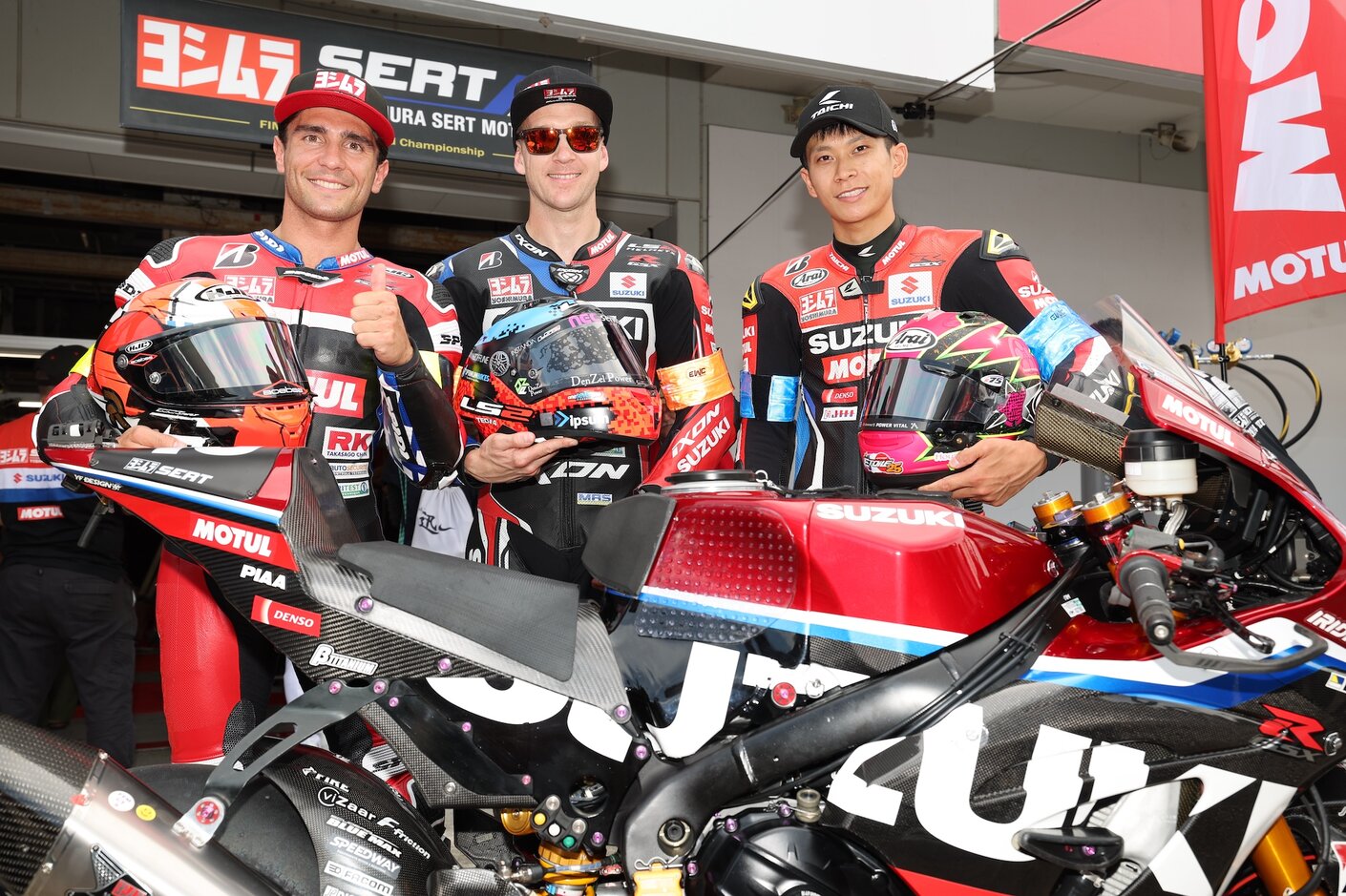 Albert Arenas, Dan Linfoot, Cocoro Atsumi